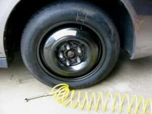 rotate car tires with one jack